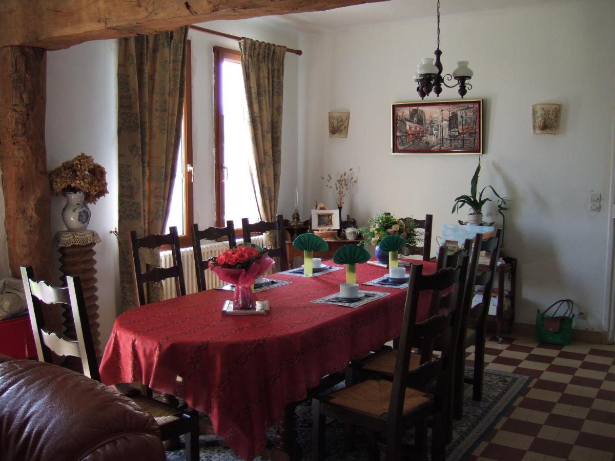 Ferme De La Riviere Bed & Breakfast Petiville  Ngoại thất bức ảnh